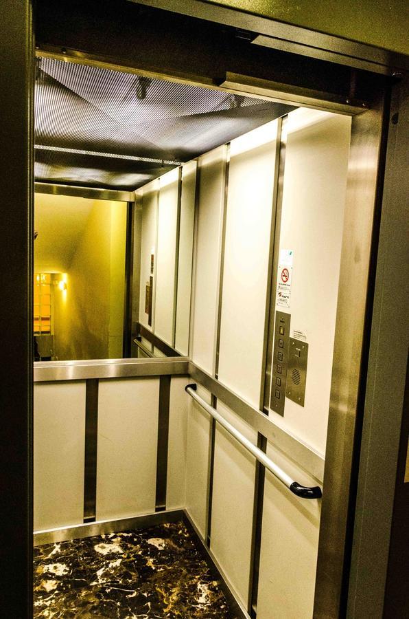 Pensio La Creu Hotel Естери д'Анеу Екстериор снимка